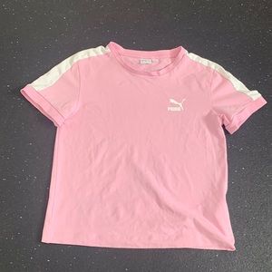 Pink puma T-shirt